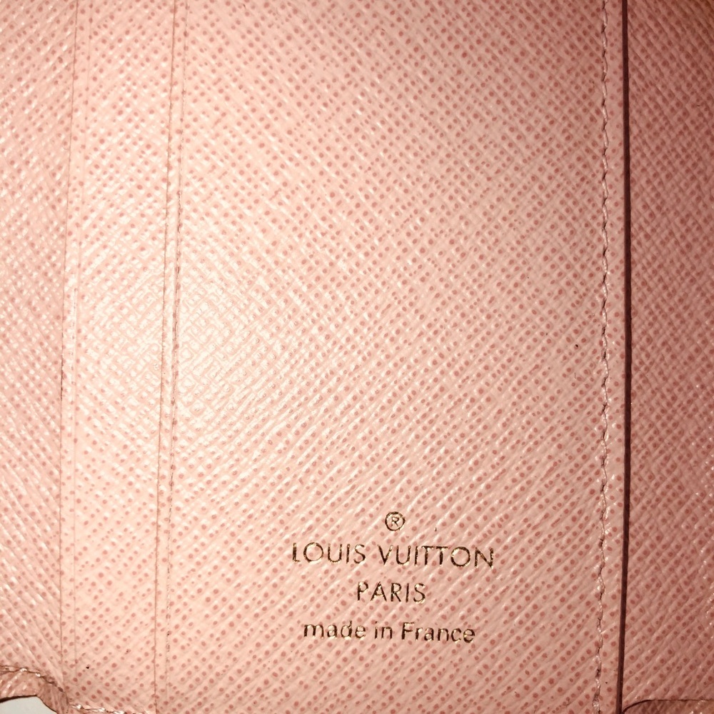 ZOE Compact Wallet - - NEW - Picture 7 of 8
